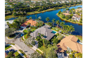 2950 Medinah, Weston