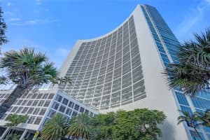 601 Ne 36th St 1910, Miami