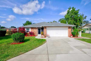 3613 Divot Rd, Sebring 3613 Divot Rd, Sebring