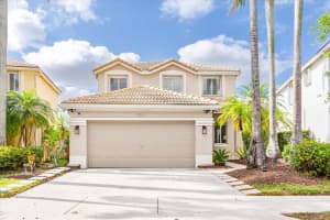 920 Golden Cane Dr, Weston