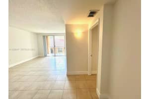 8000 N Nob Hill Rd 204 Tamarac, FL 33321 - MLS#A11929867