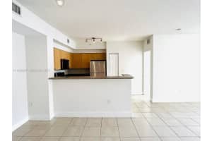 8000 N Nob Hill Rd 204 Tamarac, FL 33321 - MLS#A11929867