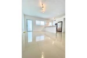 8035 Crespi Blvd 13 Miami Beach, FL 33141 - MLS#A11929877