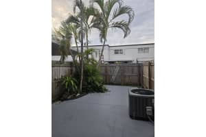 8054 Sw 150 Av 408, Miami