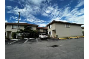 351 Nw 82nd Ave 1118, Miami