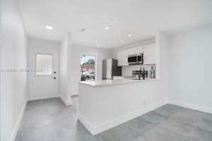 737 Nantucket Cir B Lake Worth, FL 33467 - MLS#A11929924