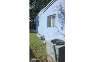 1040 N 70th Ave Hollywood, FL 33024 - MLS#A11929948