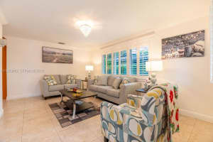 6541 Lake Como Ter Miami Lakes, FL 33014 - MLS#A11929952