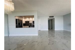 20335 W Country Club Dr 2601 Aventura, FL 33180 - MLS#A11930022