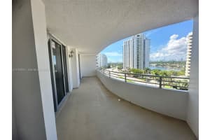 5555 Collins Ave 8z Miami Beach, FL 33140 - MLS#A11930027