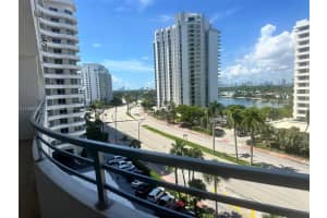 5555 Collins Ave 8z Miami Beach, FL 33140 - MLS#A11930027