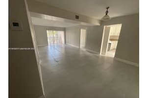 731 N Pine Island Rd APT 206, Plantation, FL 33324, - MLS#A11930077