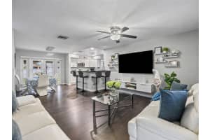 6440 Buchanan St Hollywood, FL 33024 - MLS#A11930111