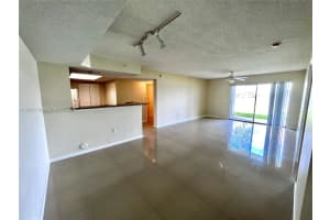 5061 Wiles Rd 102 Coconut Creek, FL 33073 - MLS#A11930138