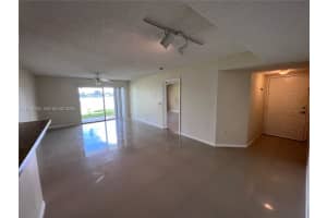 5061 Wiles Rd 102 Coconut Creek, FL 33073 - MLS#A11930138