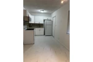 1733 Mayo St 2 Hollywood, FL 33020 - MLS#A11930155