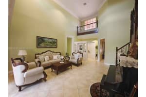 1035 Waterside Cir Weston, FL 33327 - MLS#A11930166