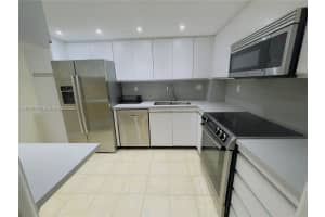 2000 Towerside Terrace APT 309, Miami, FL 33138, - MLS#A11930170