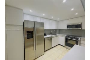 2000 Towerside Terrace APT 309, Miami, FL 33138, - MLS#A11930170