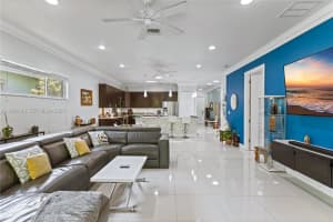 228 Sw 4th St Dania Beach, FL 33004 - MLS#A11930180