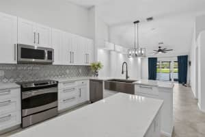 7440 Pinewalk Dr S Margate, FL 33063 - MLS#A11930181