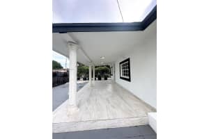 248 SW 18th Ct, Miami, FL 33135, - MLS#A11930182