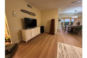 7 Colonial Club Dr 302 Boynton Beach, FL 33435 - MLS#A11930231