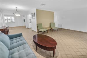 1331 Campanelli Dr Plantation, FL 33322 - MLS#A11930287