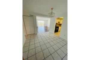 4848 Nw 24th Ct 318 Lauderdale Lakes, FL 33313 - MLS#A11930294