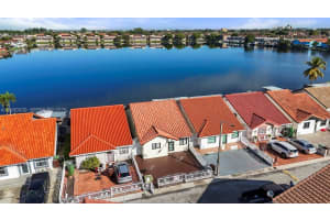 2737 W 55th Pl Hialeah, FL 33016 - MLS#A11930330