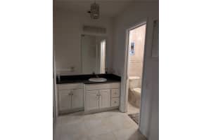 4550 Nw 43rd St Lauderdale Lakes, FL 33319 - MLS#A11930332