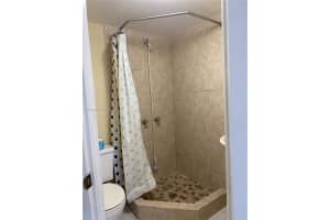 1062 W 42nd Pl #41, Hialeah, FL 33012, - MLS#A11930354