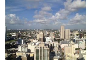 50 Biscayne Blvd 4105, Miami