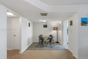 100 Golden Isles Dr 101 Hallandale Beach, FL 33009 - MLS#A11930366