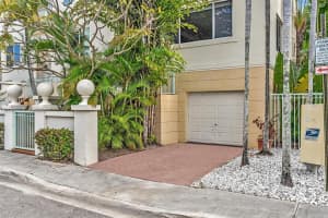 10065 Bay Harbor Ter Bay Harbor Islands, FL 33154 - MLS#A11930396