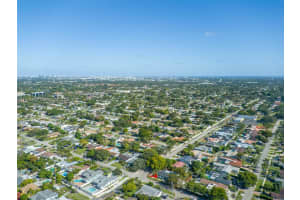 1655 N 50th Ave Hollywood, FL 33021 - MLS#A11930410