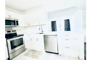 1401 NE 191st St D207, Miami, FL 33179, - MLS#A11930450