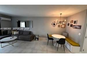 2900 Banyan St APT 305, Fort Lauderdale, FL 33316, - MLS#A11930461