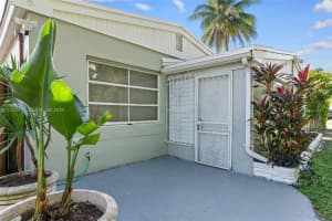 1300 Ne 183rd St 1300 North Miami Beach, FL 33179 - MLS#A11930471