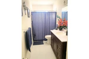 2501 Nw 206th St Miami Gardens, FL 33056 - MLS#A11930479