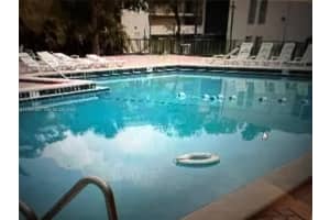 8810 Fontainebleau Blvd , Miami, FL 33172 - MLS#A11930489