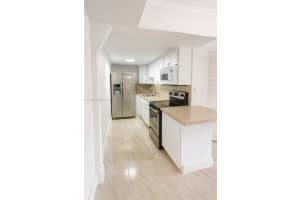 4705 NW 7th St Apt 106-7, Miami, FL 33126, - MLS#A11930502