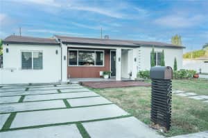 2403 Rodman St Hollywood, FL 33020 - MLS#A11930504