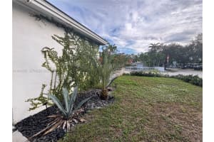 429 S 26th Ave Hollywood, FL 33020 - MLS#A11930520