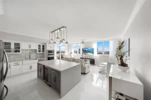 1755 E Hallandale Beach Blvd 2103e, Hallandale Beach