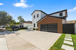 18172 Nw 91st Ct Hialeah, FL 33018 - MLS#A11930563