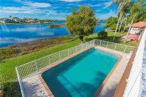 1008 Nw 180th Ave Pembroke Pines, FL 33029 - MLS#A11930579