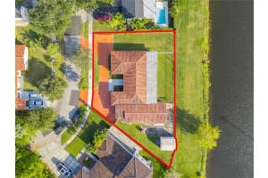 9380 Sw 83rd St, Miami