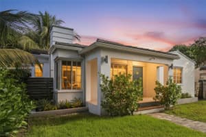 555 NE 73rd St, Miami, FL 33138, - MLS#A11930589