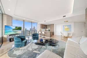 88 Sw 7th St 3212 Miami, FL 33130 - MLS#A11930612